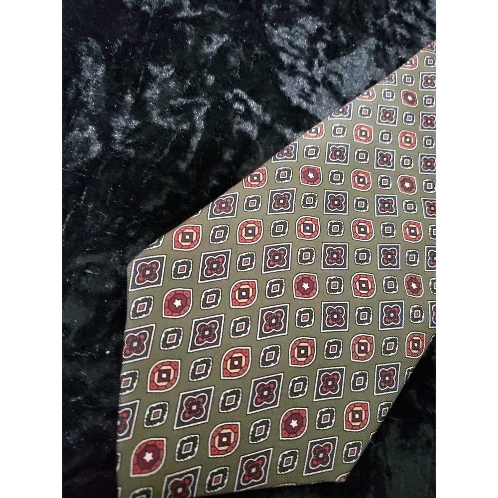 Vintage Tommy Hilfiger Two Tone Designer Mens Neck Tie Green Red Career Wear USA
